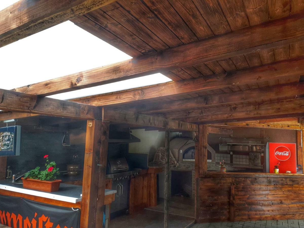 Pensiunea Faast Predeal Buitenkant foto